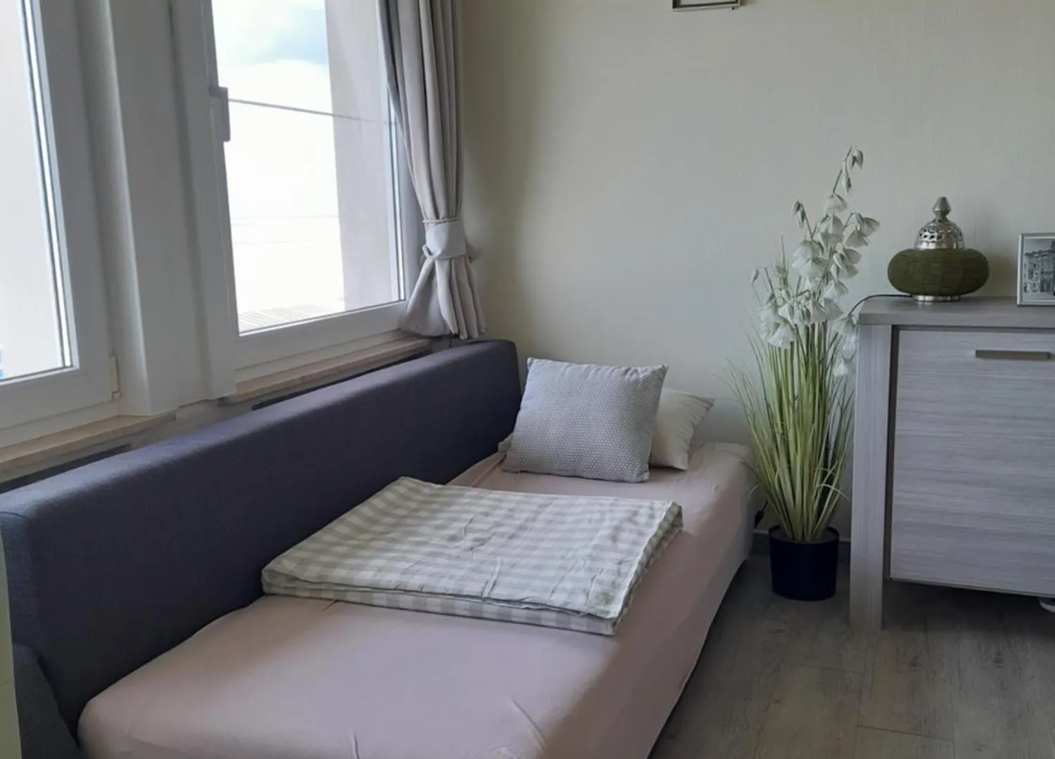 A Cozy Studio With A Sleeping Area And A Fantastic Sea View T43 Ostend